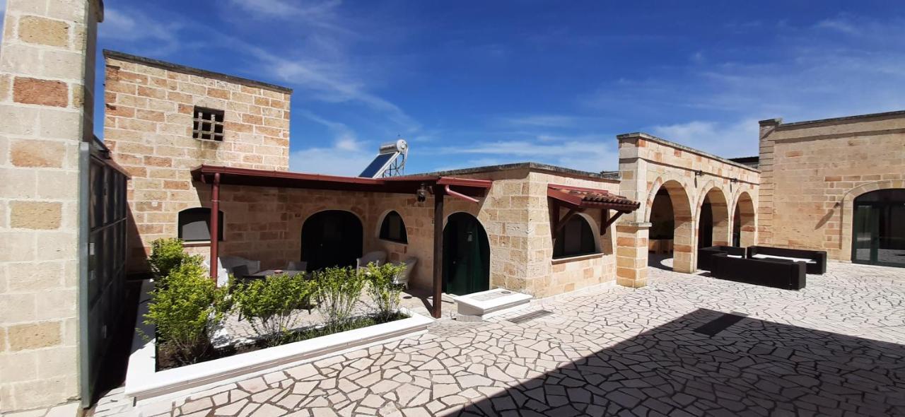 Masseria San Nicola B&B Torre Santa Susanna Exterior photo
